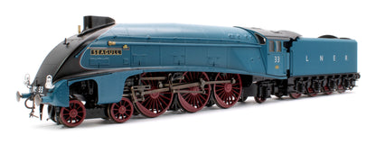 Pre-Owned BL-001-010 Black Label Class A4 Seagull LNER Garter Blue Unvalanced 4-6-2 No.33 Steam Locomotive - DCC Sound & Smoke