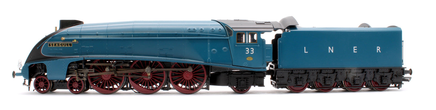 Pre-Owned BL-001-010 Black Label Class A4 Seagull LNER Garter Blue Unvalanced 4-6-2 No.33 Steam Locomotive - DCC Sound & Smoke