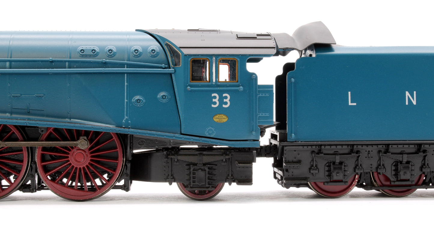Pre-Owned BL-001-010 Black Label Class A4 Seagull LNER Garter Blue Unvalanced 4-6-2 No.33 Steam Locomotive - DCC Sound & Smoke