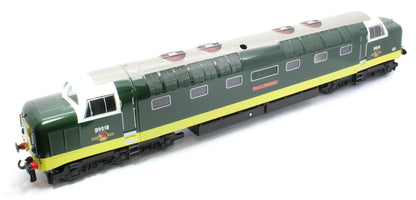 E/41-B2 Class 55 English Electric Deltic "Ballymoss" BR Green Small Yellow Panels No. D9018 Diesel Locomotive