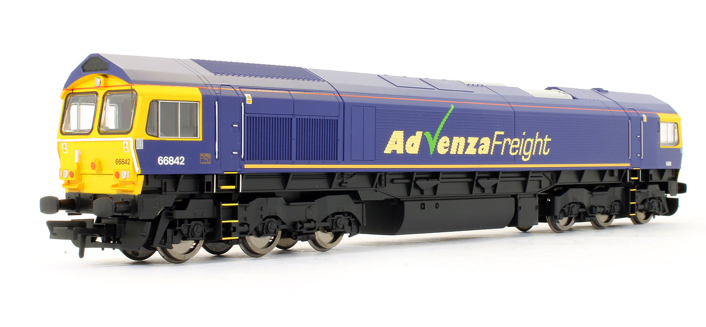Pre-Owned R2954 ADVENZA Class 66842 Diesel Locomotive - DCC Fitted