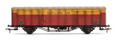 Custom Weathered 20T VIX Ferry Van , ZJX, No.KDB787210, Satlink Red/Yellow