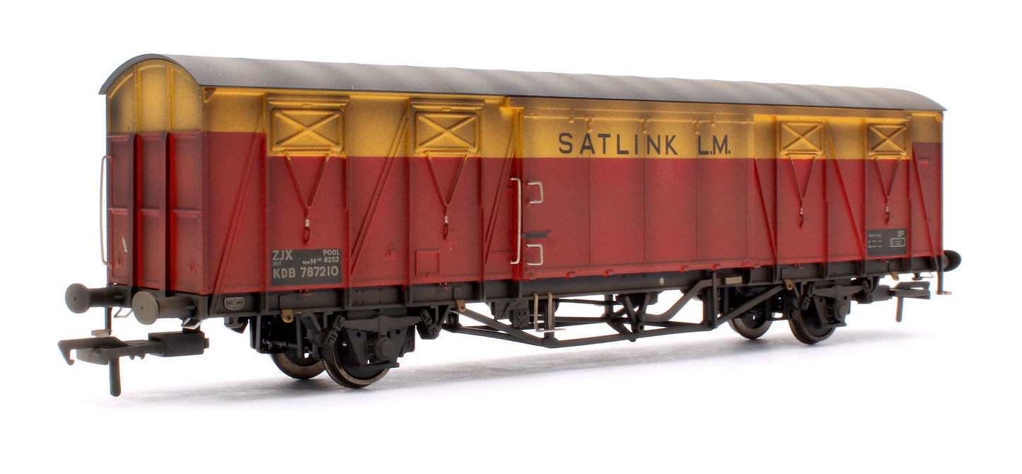 Custom Weathered 20T VIX Ferry Van , ZJX, No.KDB787210, Satlink Red/Yellow