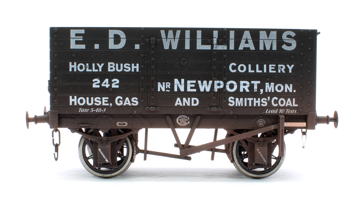 7 Plank Wagon 9' Wheelbase ED Williams 242 - Weathered