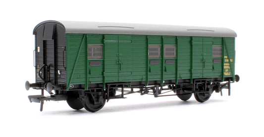 Pre-Owned 39-527A SR PMV Parcels & Miscellaneous Van BR Green S1108S