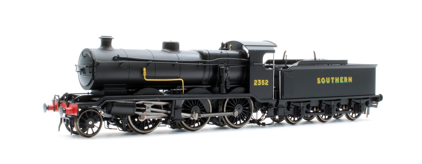 S4102-07 LB&SCR K Class 2-6-0 Southern Bulleid War Time Black No.2352 Steam Locomotive