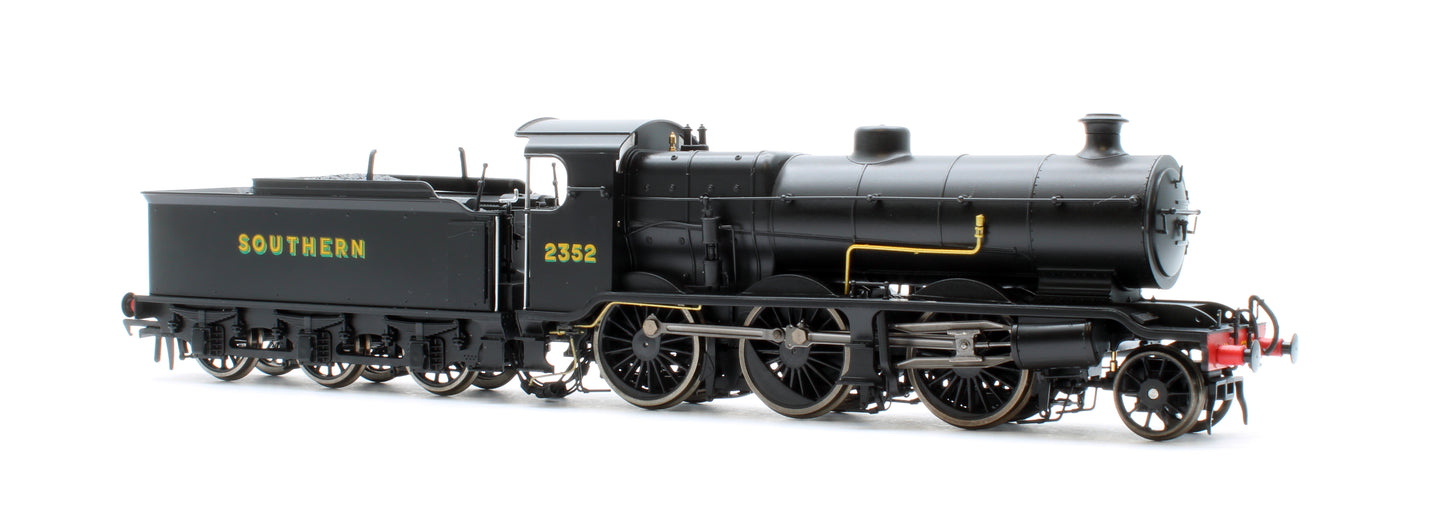 S4102-07 LB&SCR K Class 2-6-0 Southern Bulleid War Time Black No.2352 Steam Locomotive