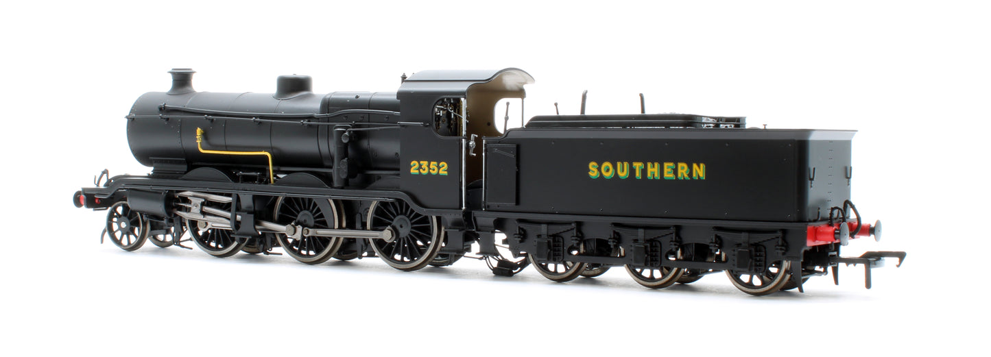 S4102-07 LB&SCR K Class 2-6-0 Southern Bulleid War Time Black No.2352 Steam Locomotive