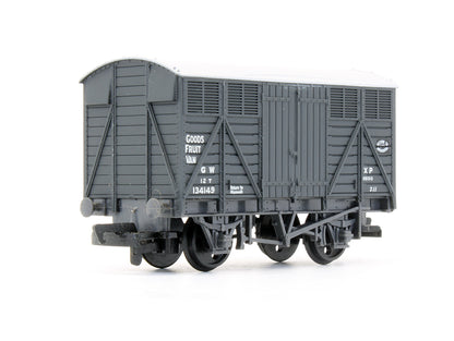 Pre-Owned 937174 Fruit Van GWR Grey No.134149
