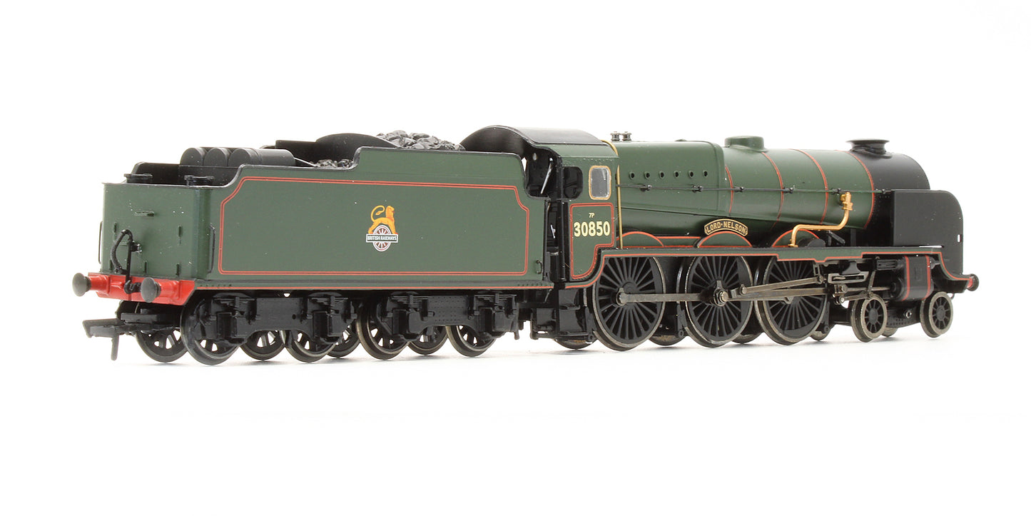 Pre-Owned 31-408 Lord Nelson Class 30850 'Lord Nelson' BR Green Early Emblem Steam Locomotive