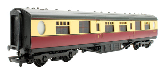 Pre-Owned 34-400 BR Crimson/Cream 59'6 Thompson Compositive Coach 'E1207E'