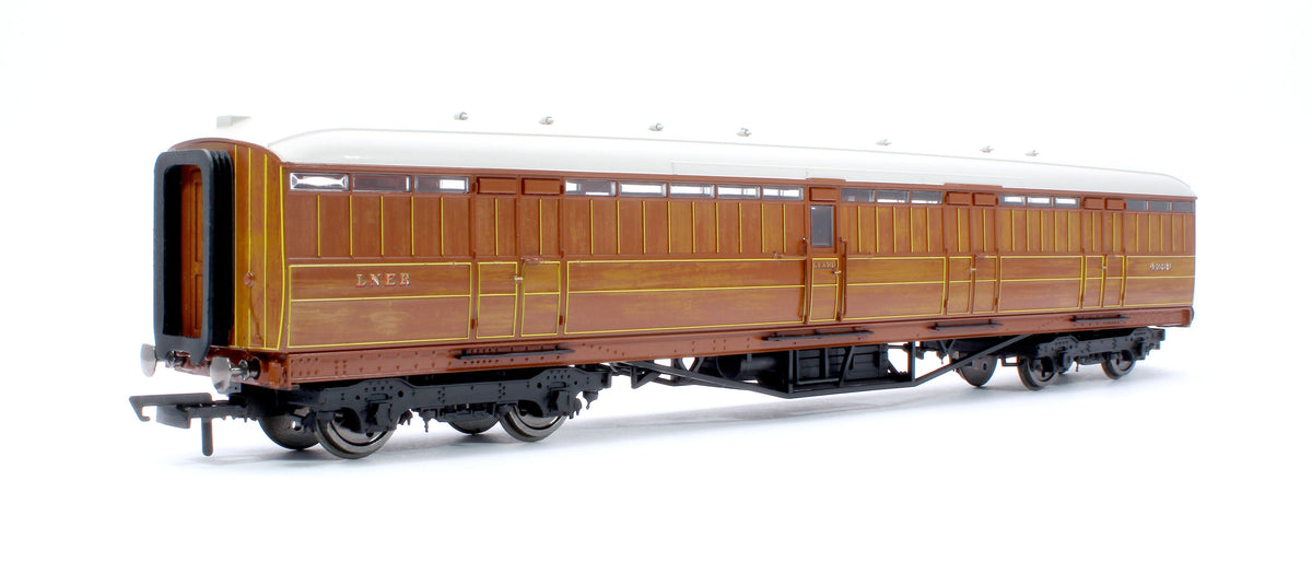 Pre-Owned LNER Gresley Corridor Teak Coaches Passenger Brake No.4239
