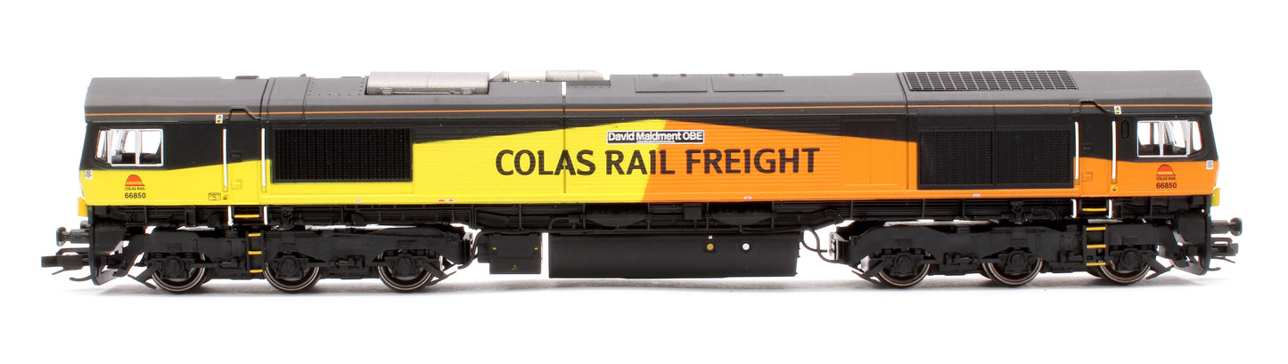 Pre-Owned TT3019M Class 66 Co-Co 66850 'David Maidment OBE' Colas Rail Diesel Locomotive