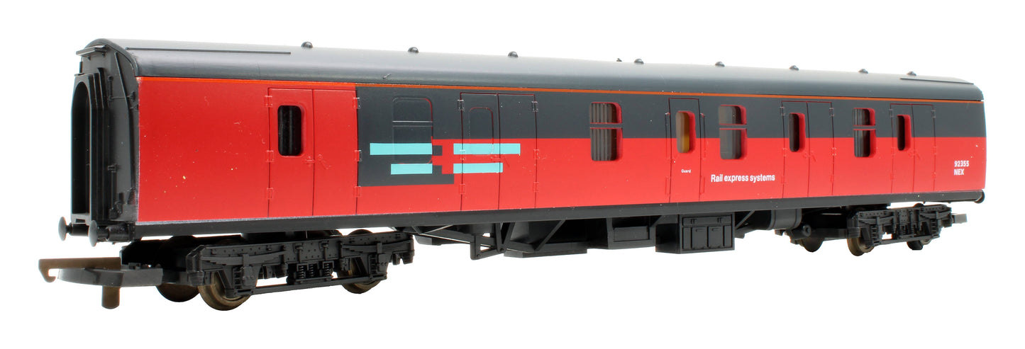 Pre-Owned 305349A7 RES BR Mk1 Full Brake Coach '92355'
