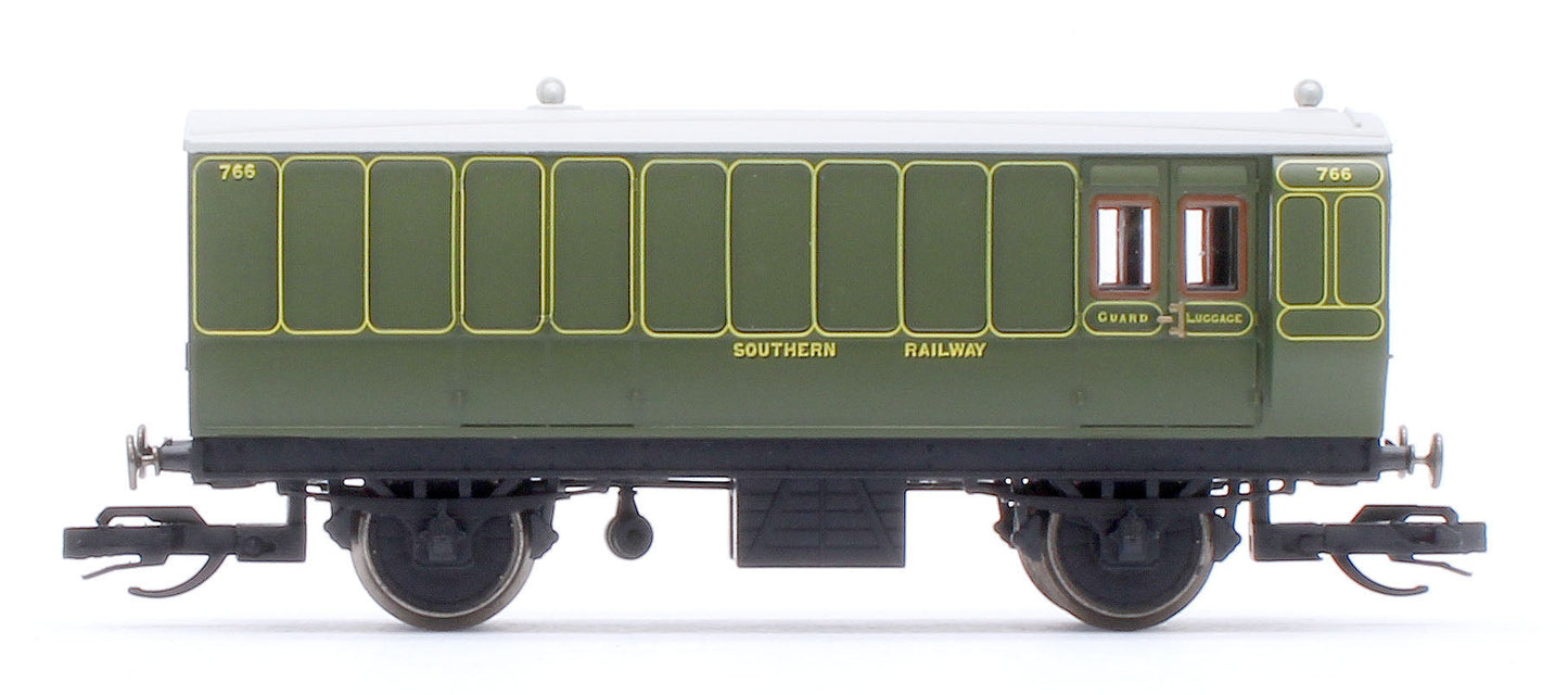 Pre-Owned TT4054 SR 4 Wheel Coach 3rd Class Brake Baggage