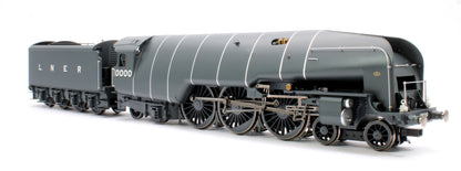 Pre-Owned W1 Class 4-6-4 LNER 'Hush Hush' No.10000 (with Steam Generator) Steam Locomotive - DCC Sound & Smoke