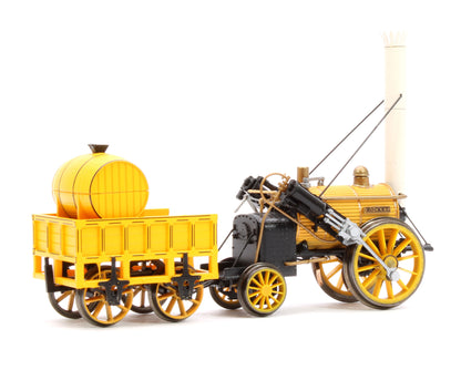 Pre-Owned R30090 Stephenson's Rocket 0-2-2 L&MR Train Pack