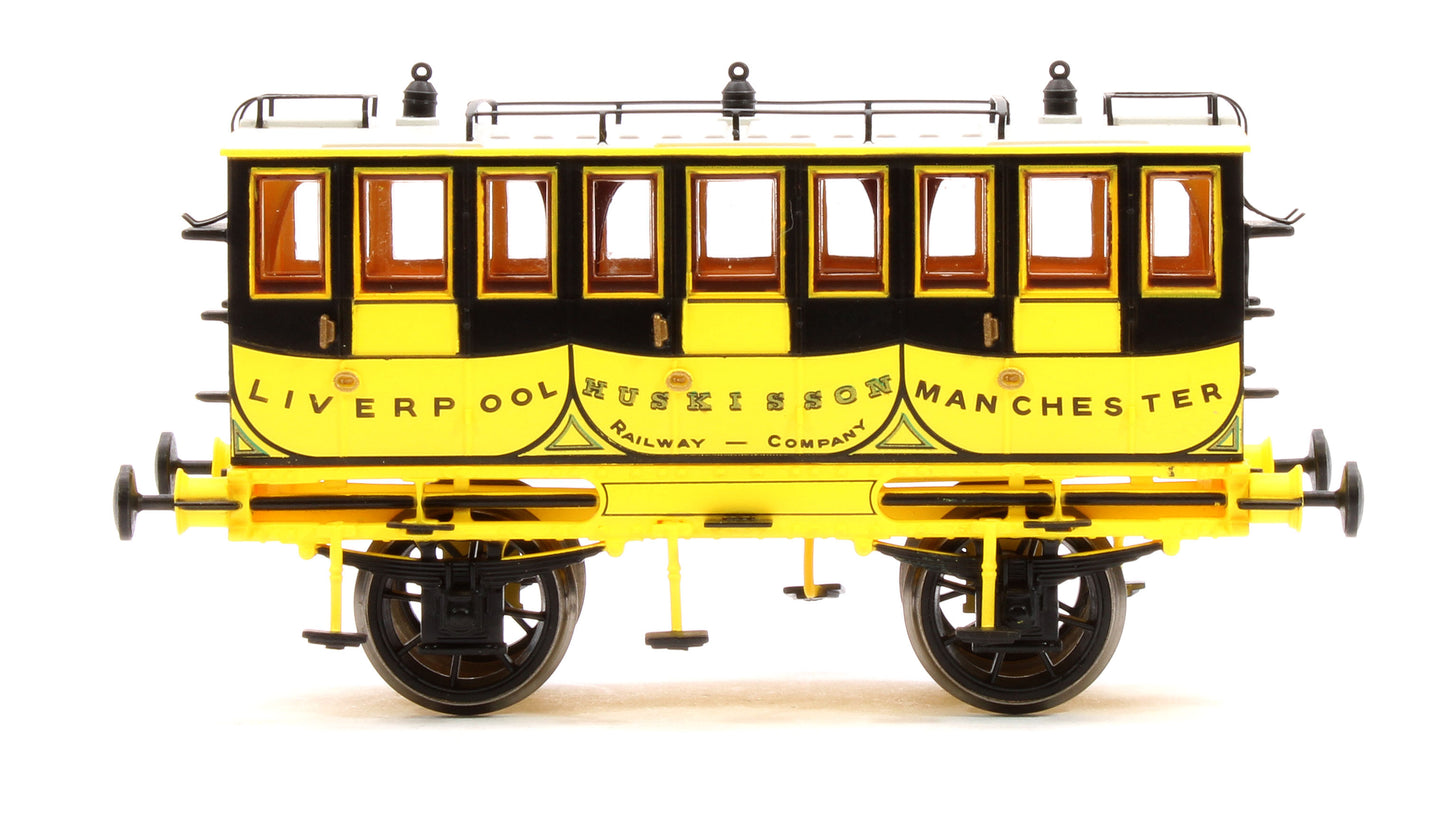 Pre-Owned R30090 Stephenson's Rocket 0-2-2 L&MR Train Pack