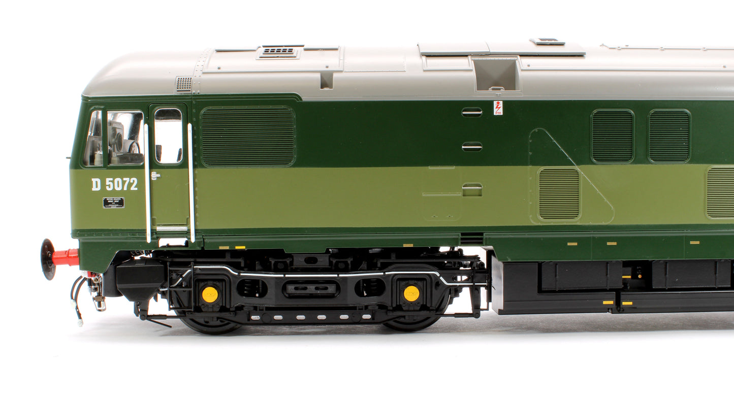 Class 24/0 BR Two-Tone Green D5072 (Small Yellow Panels) Diesel Locomotive