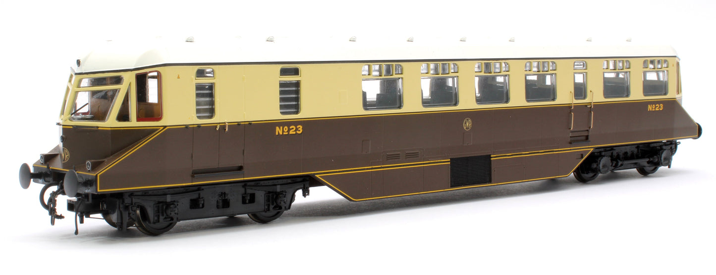 Pre-Owned GWR Passenger Railcar GWR Chocolate/Cream No.23 with Monogram (White Roof) Diesel Locomotive