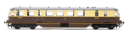 GWR Passenger Railcar GWR Chocolate/Cream No.22 with Monogram (Grey Roof) Diesel Locomotive