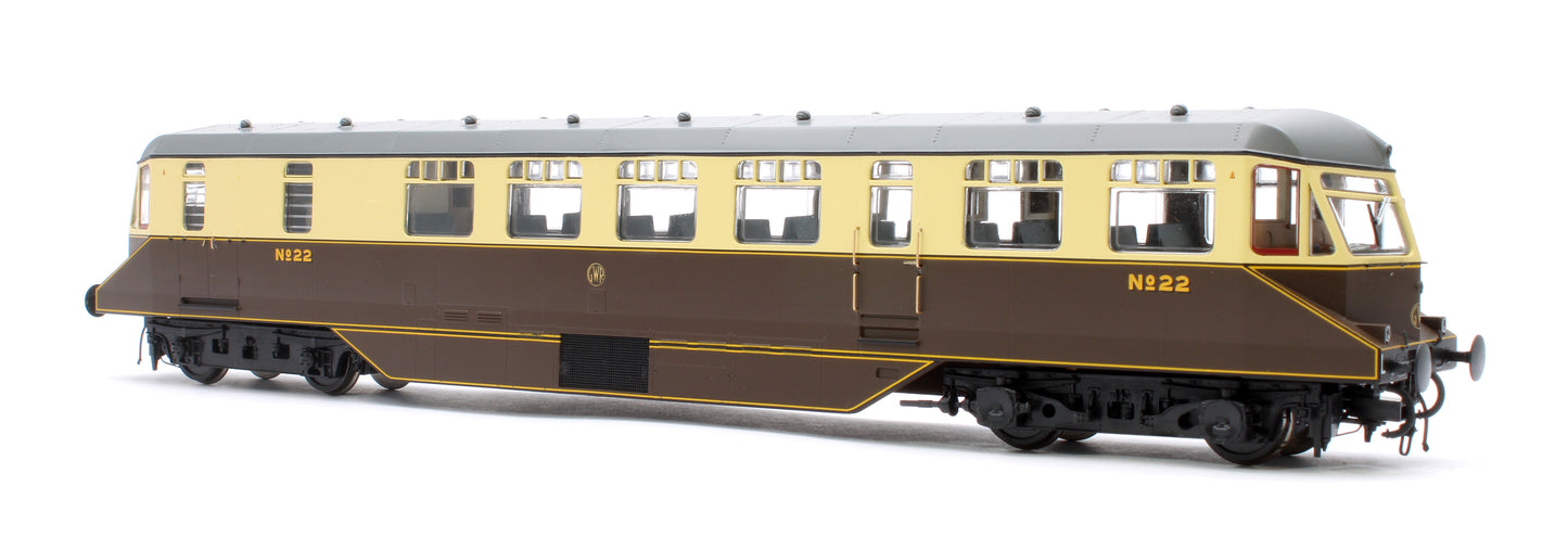 GWR Passenger Railcar GWR Chocolate/Cream No.22 with Monogram (Grey Roof) Diesel Locomotive