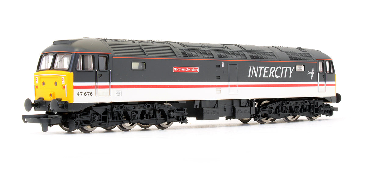 Pre-Owned Intercity Swallow Class 47676 'Northamptonshire' Diesel Locomotive