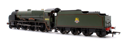 Lord Nelson Class 4-6-0 30852 'Sir Walter Raleigh' BR Green Early Emblem Steam Locomotive