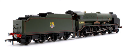 Lord Nelson Class 4-6-0 30852 'Sir Walter Raleigh' BR Green Early Emblem Steam Locomotive