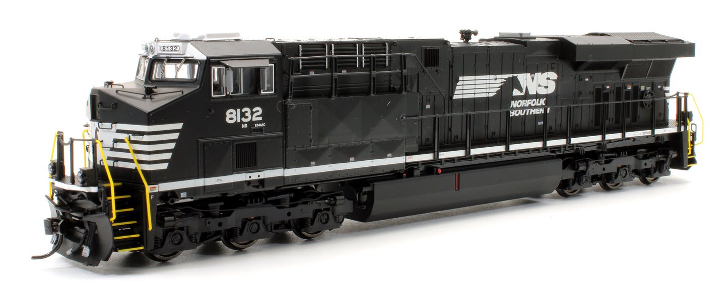 Pre-Owned GE ES44AC NS Diesel Locomotive - Road #8132 - DCC Sound