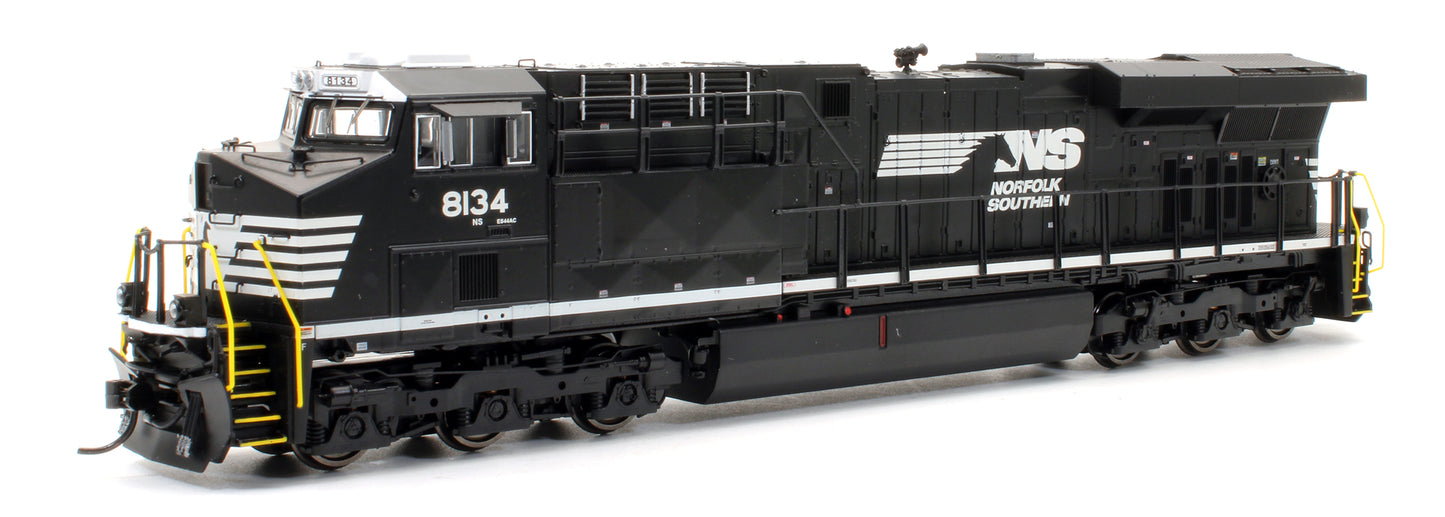 Pre-Owned GE ES44AC NS Diesel Locomotive - Road #8134 - DCC Sound
