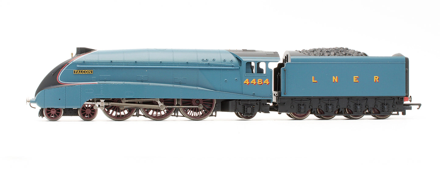 Pre-Owned R2779 RailRoad LNER 4-6-2 Class A4 'Falcon' No.4484 Steam Locomotive