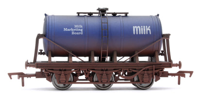 Milk Marketing Board 6 Wheel Milk Tanker - Weathered