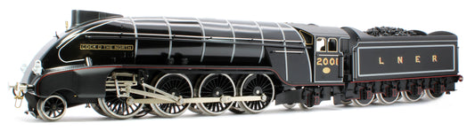 E/36-B4-CN P2 Class Streamlined "Cock O The North" 2-8-2 LNER Lined Gloss Black No. 2001 Steam Locomotive