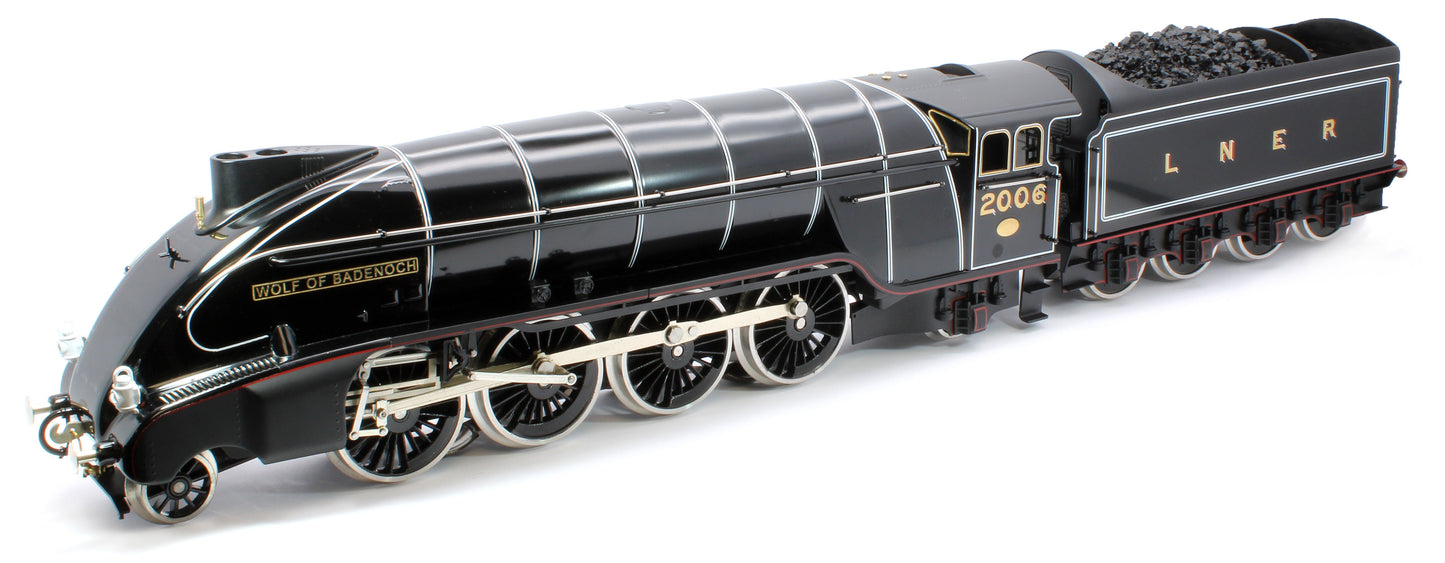 E/36-B4-WB P2 Class Streamlined "Wolf of Badenoch" 2-8-2 LNER Lined Gloss Black No. 2006 Steam Locomotive