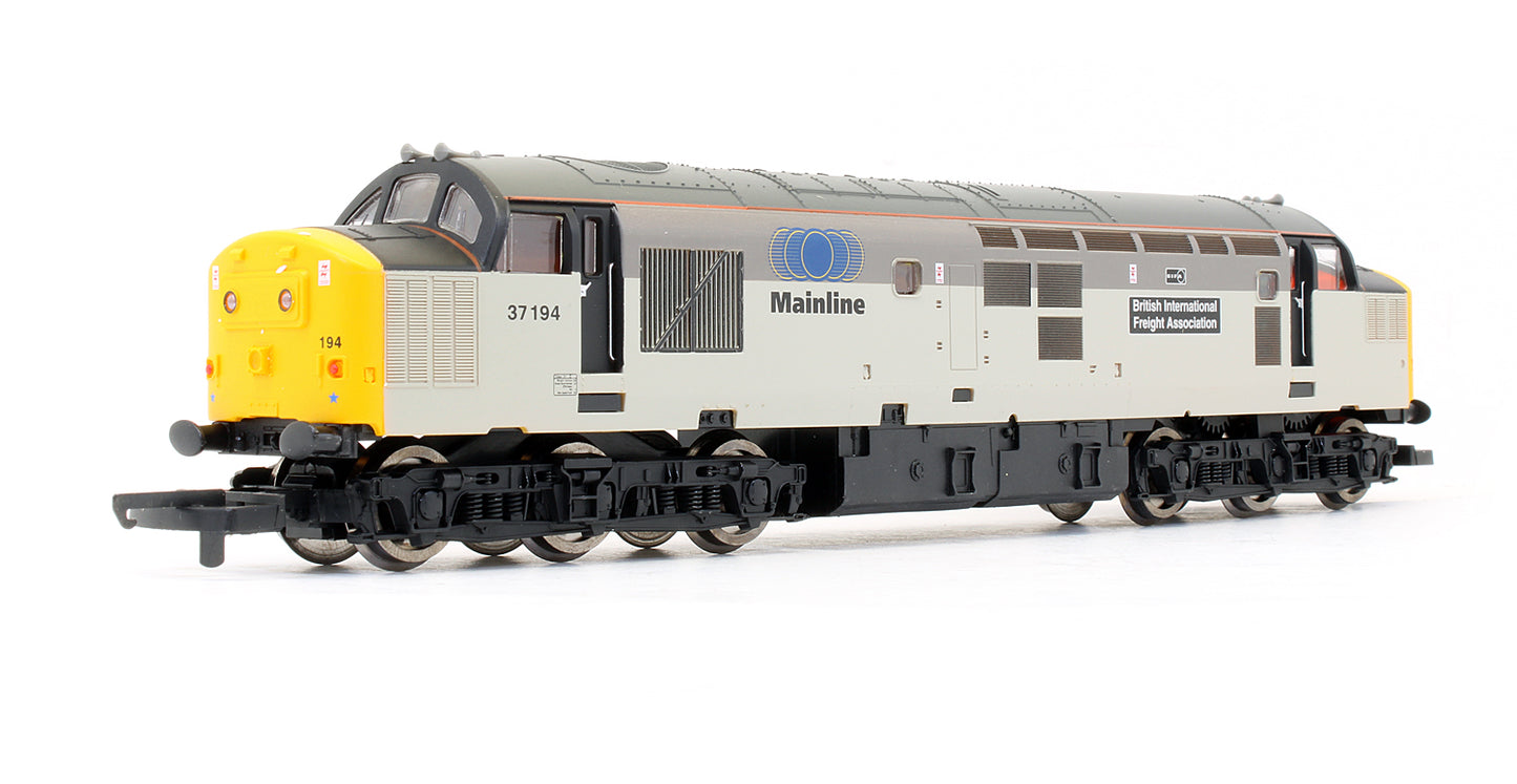 Pre-Owned L204985 Triple Grey Mainline Class 37194 'British International Freight Association' Diesel Locomotive