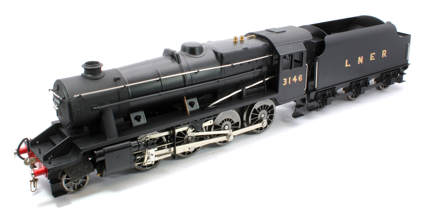 E/38-C LNER Stanier Class 8F 2-8-0 Unlined Satin Black No. 3146 Steam Locomotive