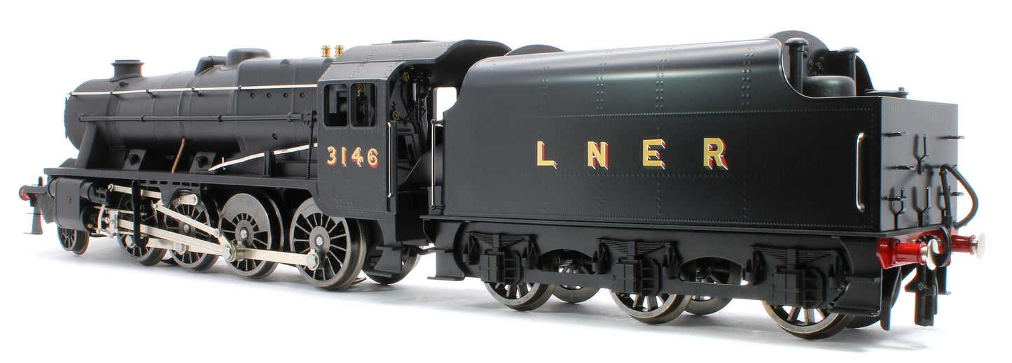 E/38-C LNER Stanier Class 8F 2-8-0 Unlined Satin Black No. 3146 Steam Locomotive