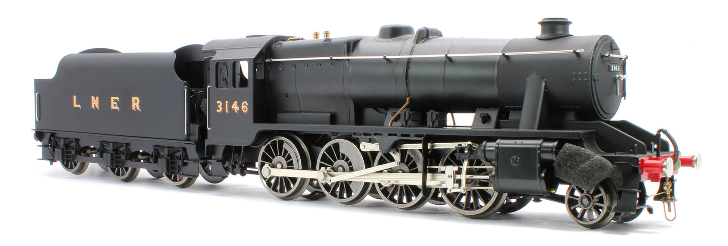 E/38-C LNER Stanier Class 8F 2-8-0 Unlined Satin Black No. 3146 Steam Locomotive