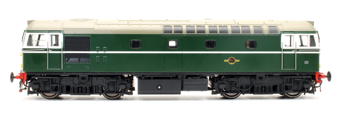 Pre-Owned BRCW Type / Class 33 Bo-Bo (Version 2) BR Green with small yellow ends Diesel Locomotive