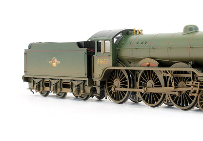 Pre-Owned R3163 BR 4-6-0 Class B17/6 'Manchester United' 61662 Steam Locomotive - Weathered - Special Edition - DCC Fitted