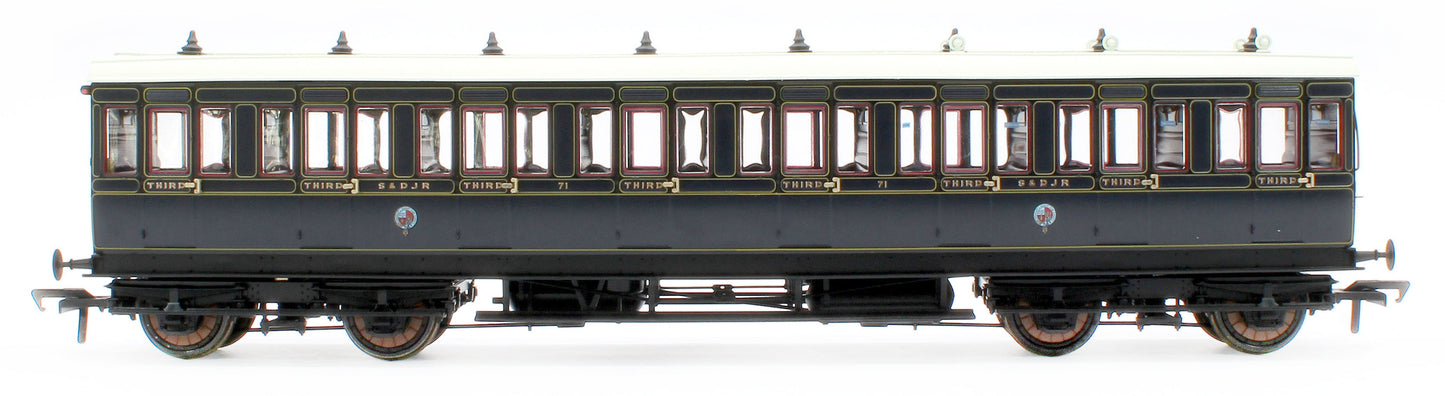 978025 48' SDJR ‘Evolution’ Bogie Coach Non-Corridor Carriage No.85, No.71 & No.15 3-Pack