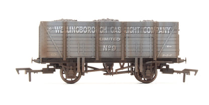 Pre-Owned 9 Plank Wagon 'Wellingborough Gas Light Co' No.9 - Custom Weathered