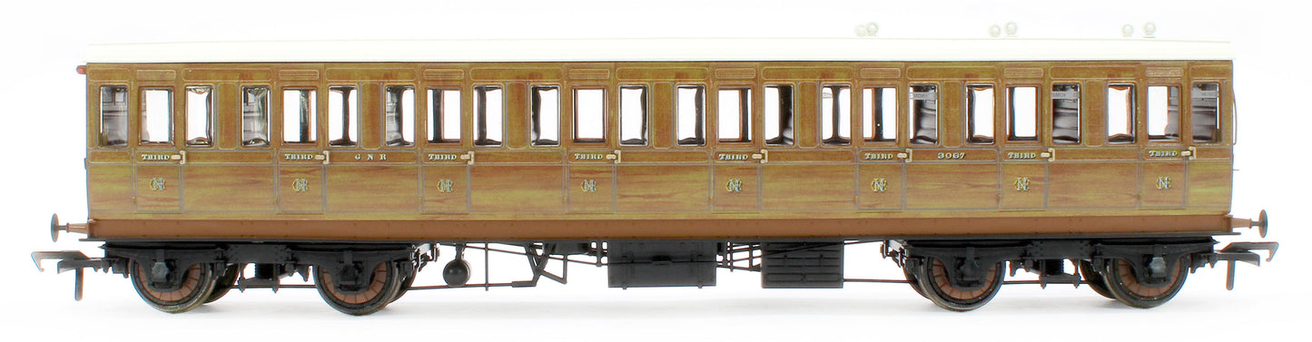 978021 48' GNR ‘Evolution’ Bogie Coach Non-Corridor Carriage No.3156, No.3067 & No.3923 3-Pack