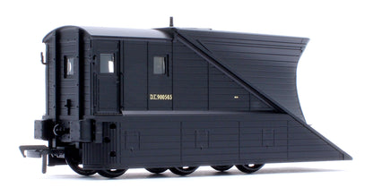 Pair of 2 NER Snowploughs DE900565 & DE900566 BR Departmental Black
