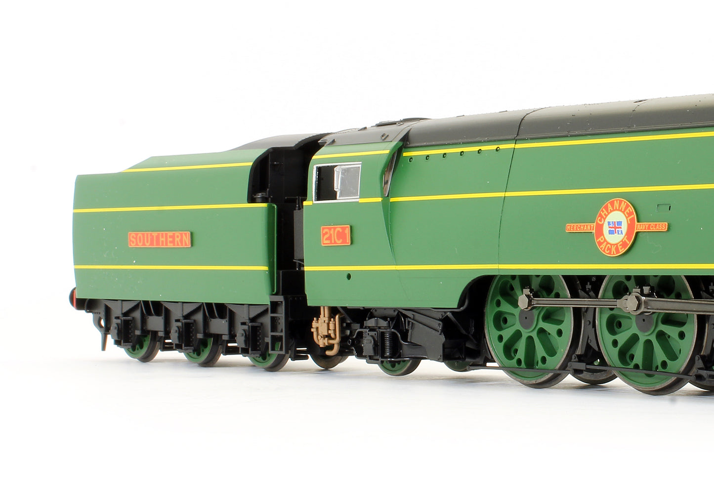 Pre-Owned SR 4-6-2 (Original) Merchant Navy Class 'Channel Packet' No.21C1 Steam Locomotive