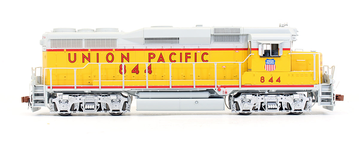 Pre-Owned EMD GP30 Phase Ib2 Diesel Locomotive Union Pacific - Road #844