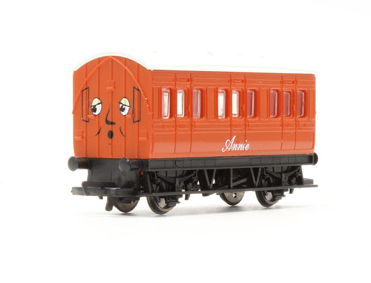 Pre-Owned R110 Thomas & Friends Annie Coach