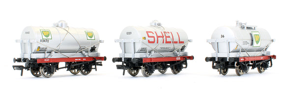 Pre-Owned Set Of 3 - 14T 'BP' Silver Tank Wagons