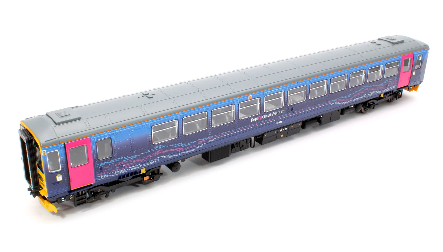 Pre-Owned R30357 Class 153 FGW No. 153361 Diesel Locomotive